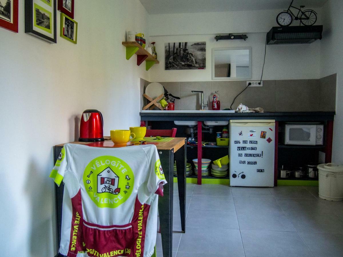 Velo Gite Valence Valence  Dış mekan fotoğraf